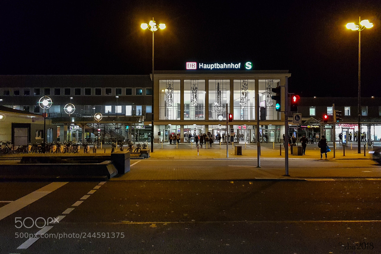 Samsung Galaxy S8 sample photo. Railway station photography