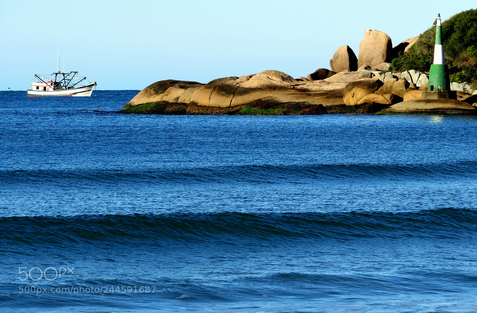 Canon PowerShot SX50 HS sample photo. Fishing boat & lighthouse photography
