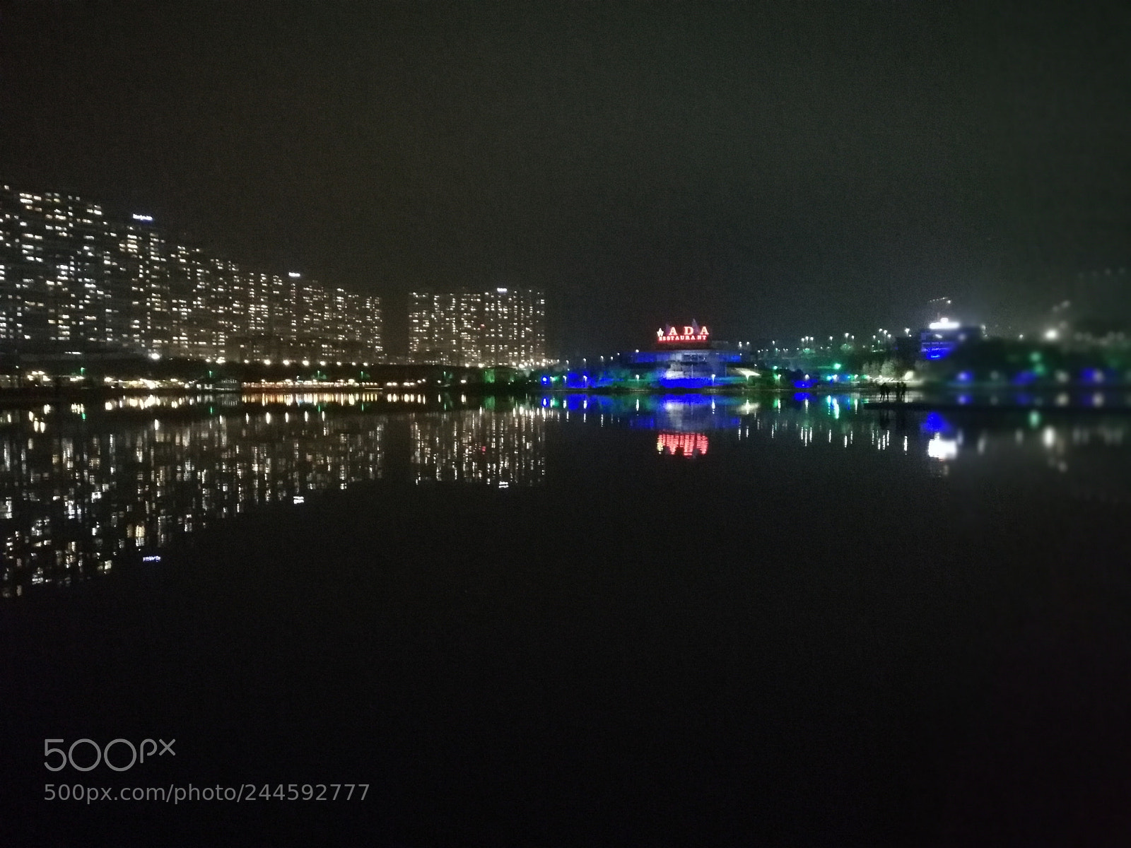 HUAWEI Mate 10 Lite sample photo. The dark symmetry photography