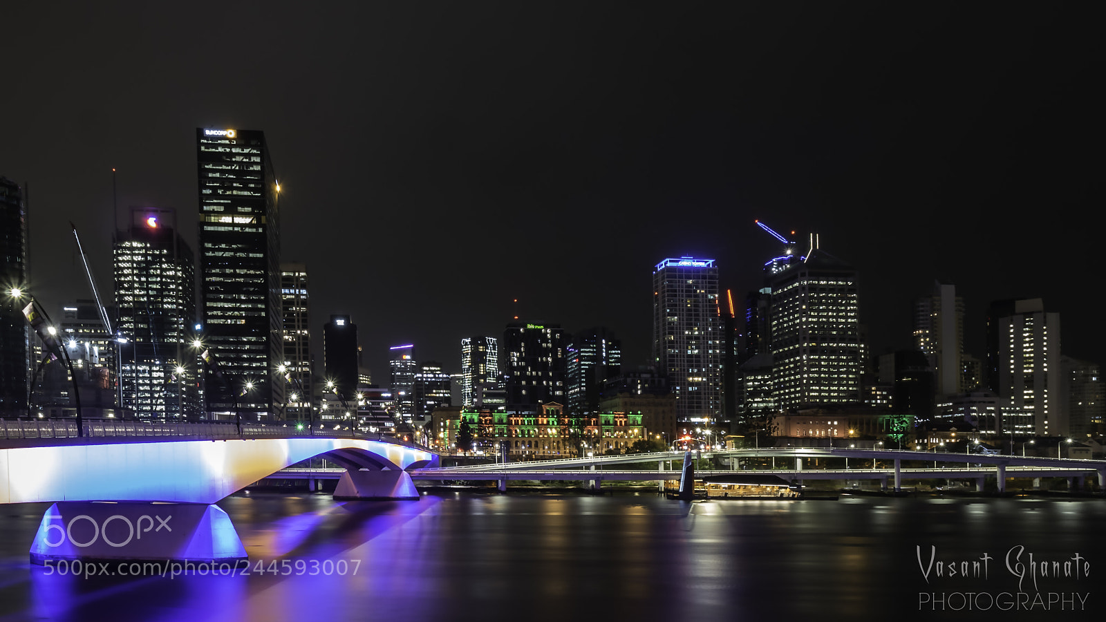 Panasonic Lumix DMC-GH4 sample photo. Victoria bridge and downtown photography