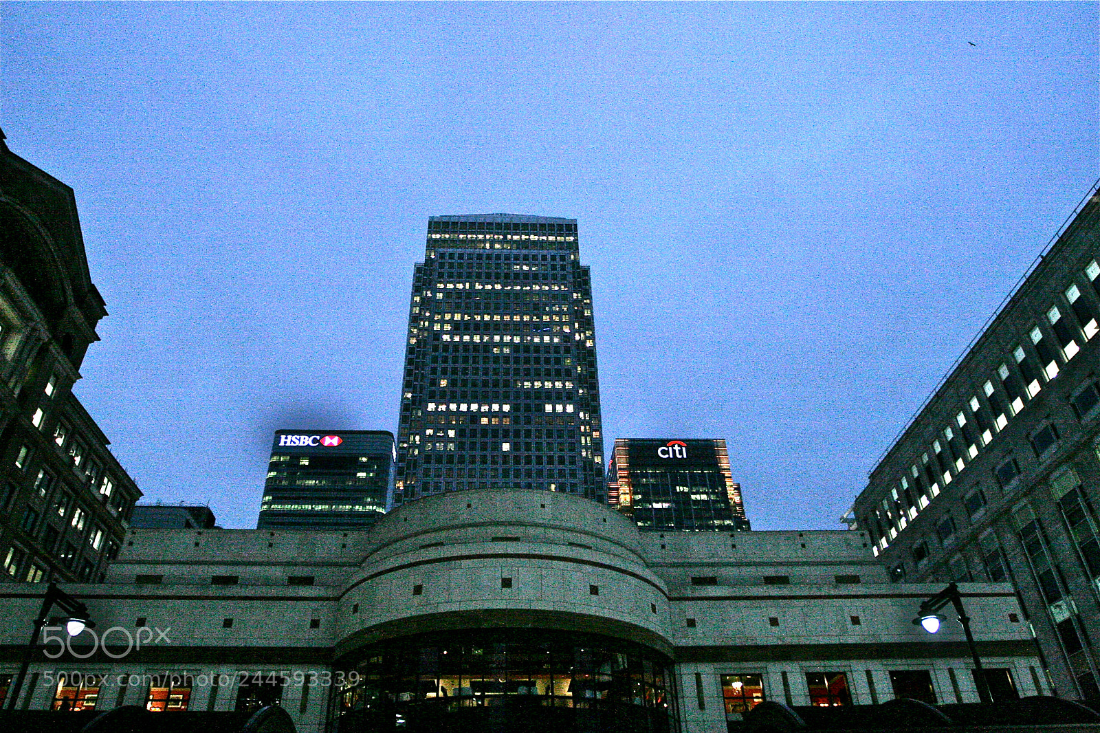 Canon EOS 30D sample photo. Cabot square at dusk photography