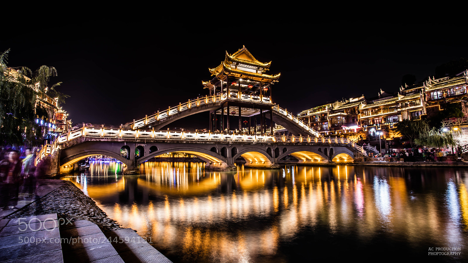 Canon EOS 5DS sample photo. 凤凰古城 photography