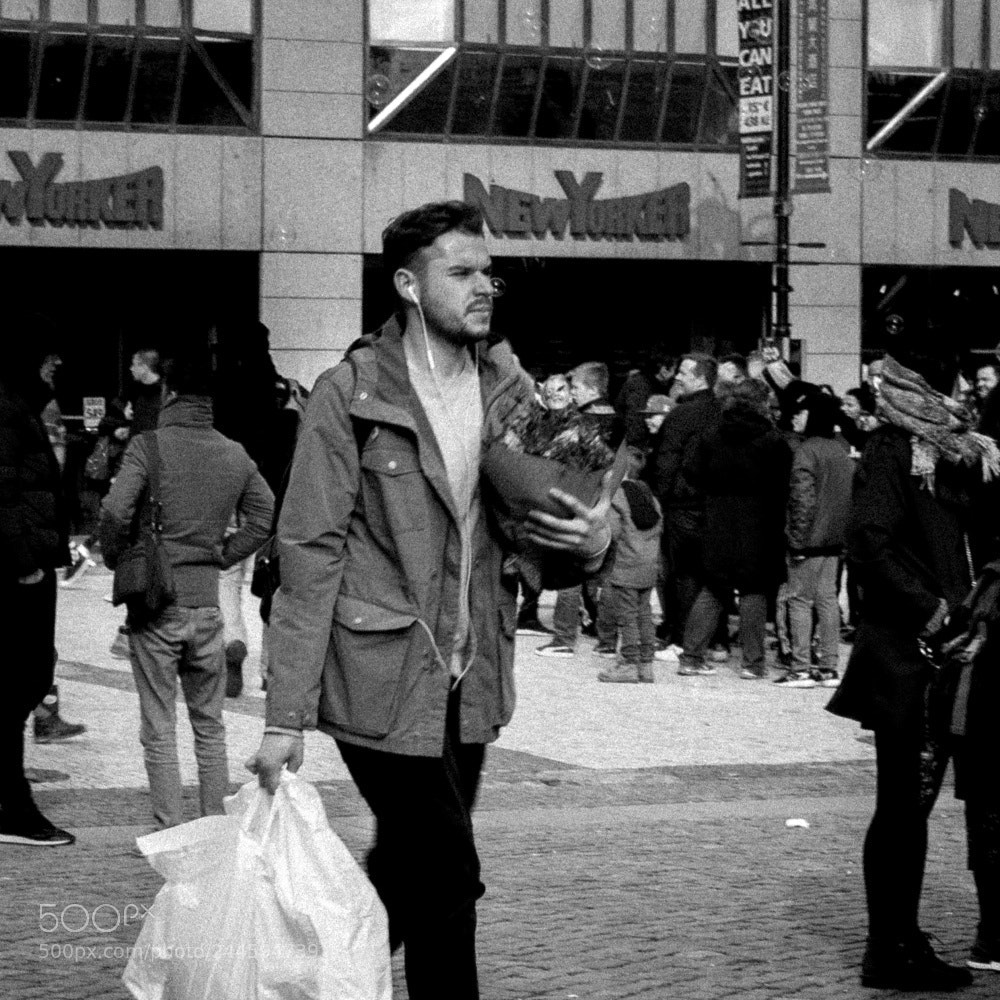 Canon EOS 450D (EOS Rebel XSi / EOS Kiss X2) sample photo. Street photo from prague 1/3 photography
