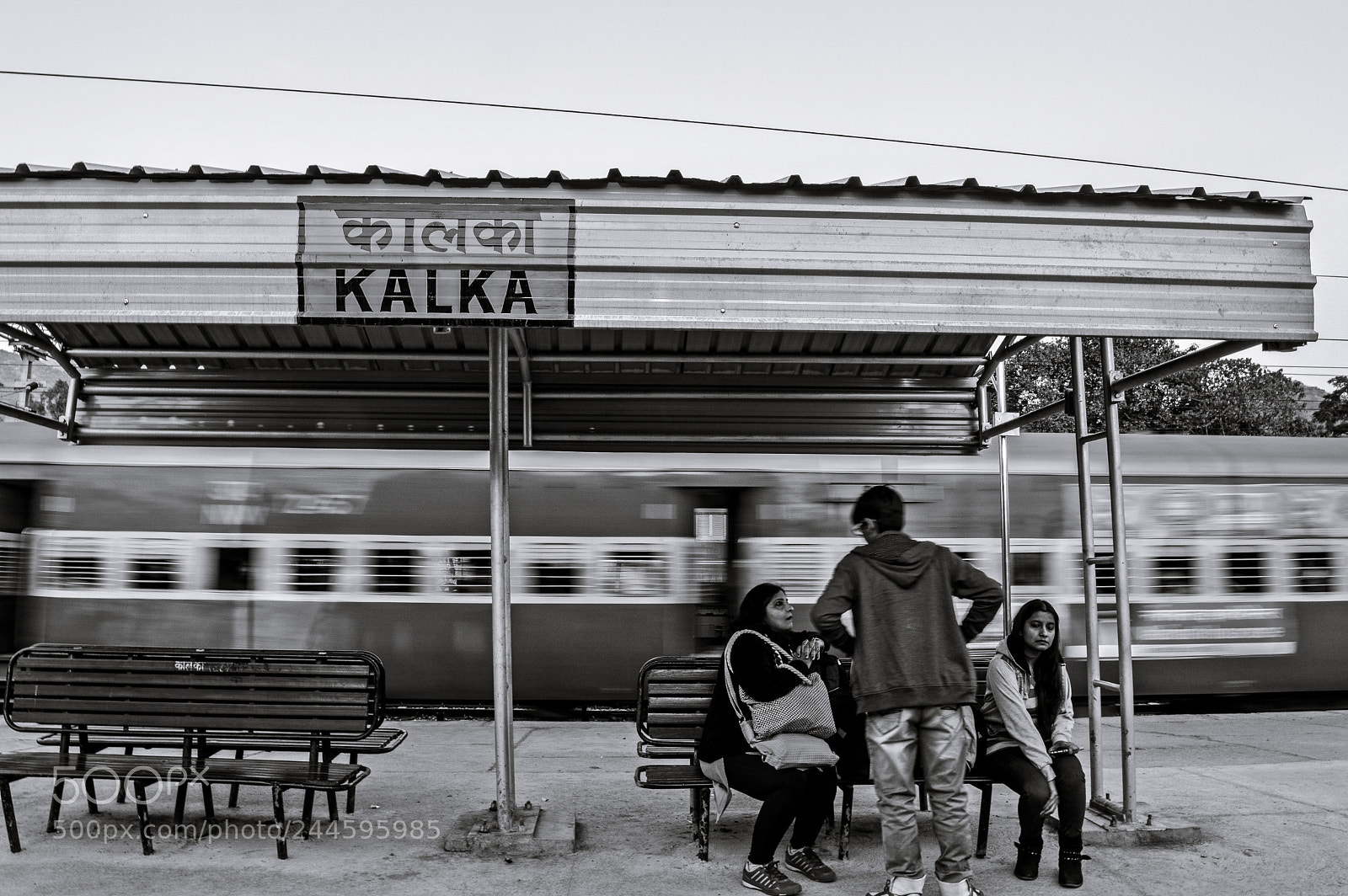 Nikon D3200 sample photo. Relative motion photography