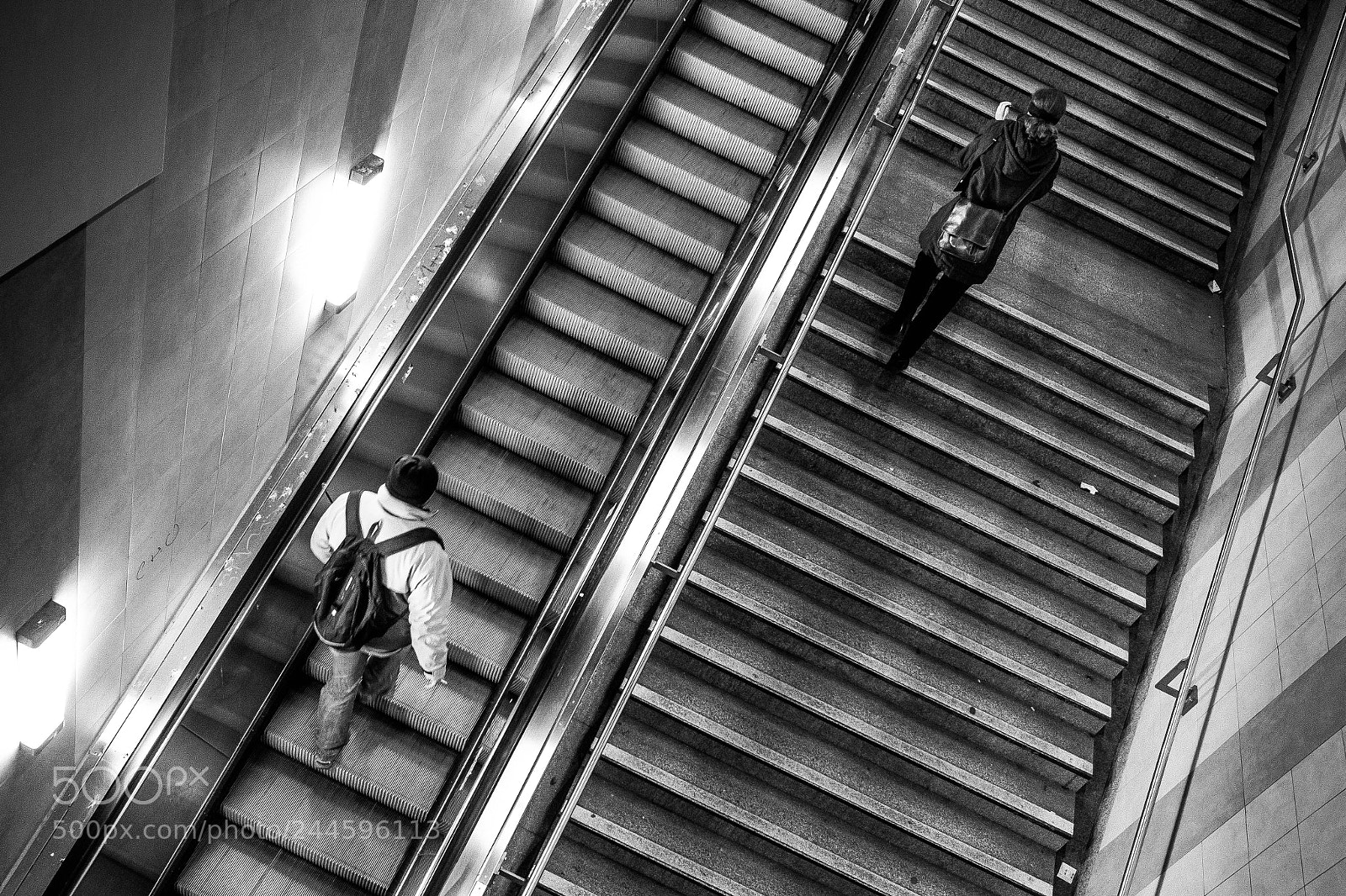 Fujifilm X-T20 sample photo. Black vs. white photography