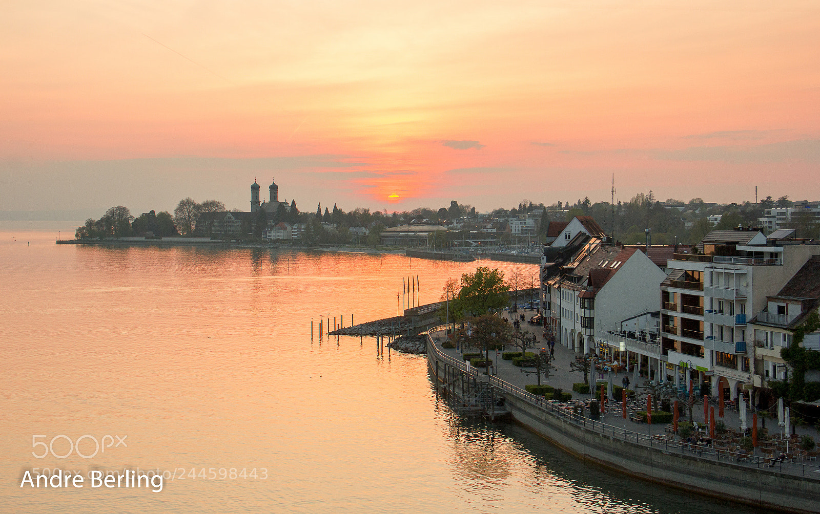Canon EOS 550D (EOS Rebel T2i / EOS Kiss X4) sample photo. Sonnenuntergang friedrichshafen photography