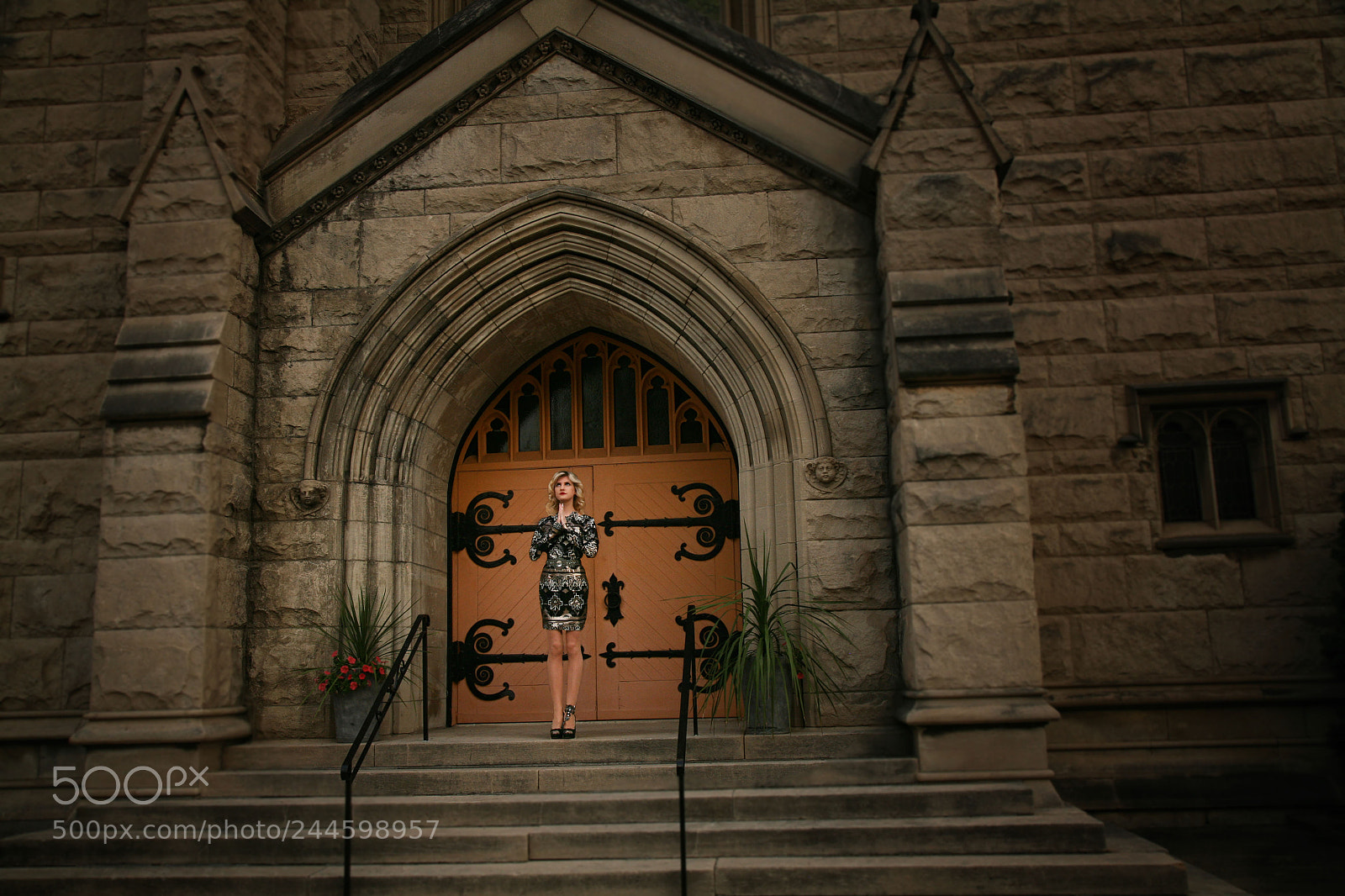 Canon EOS 5D sample photo. Prayer photography