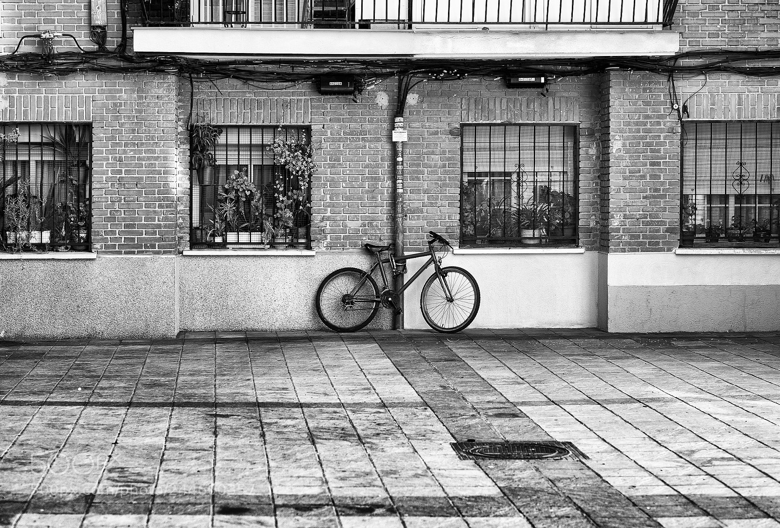 Nikon D700 sample photo. Bicycle leaning against a photography