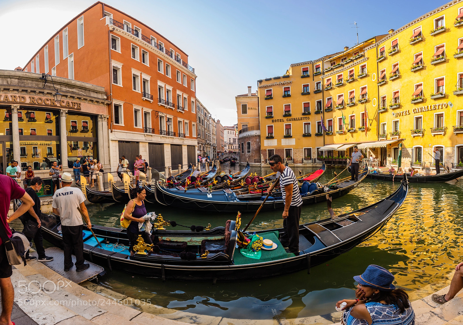 Canon EOS 5DS R sample photo. Venedig hard rock cafe photography