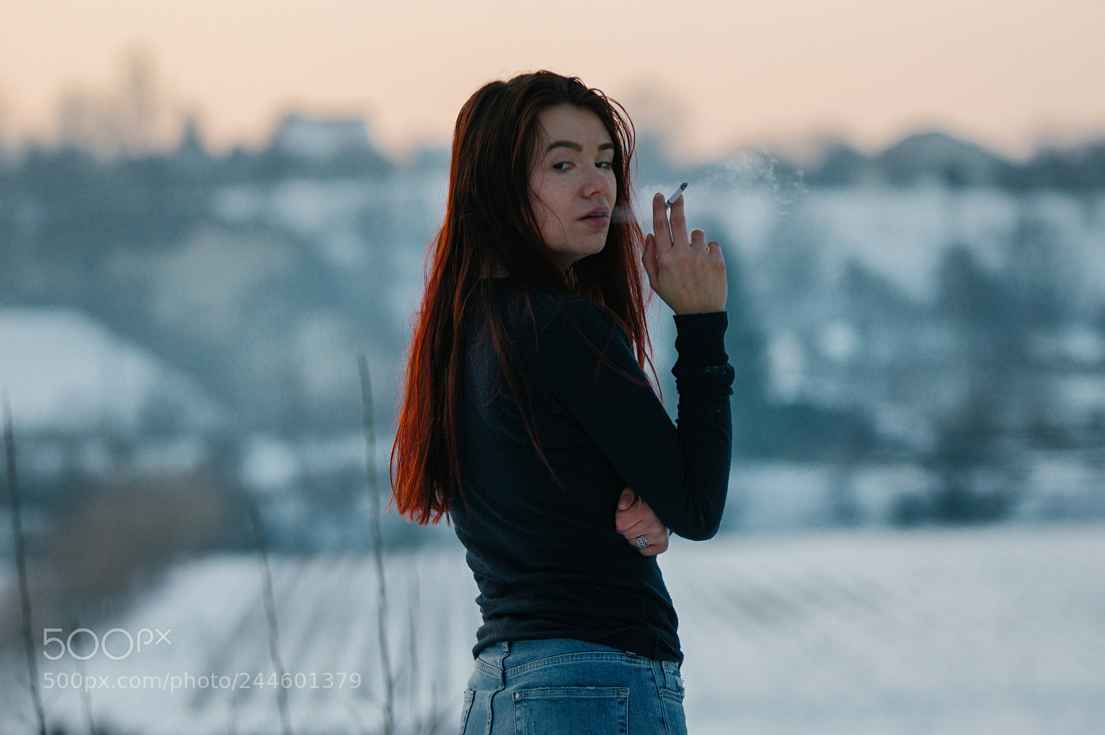 Nikon D3200 sample photo. It's just a cigarette photography
