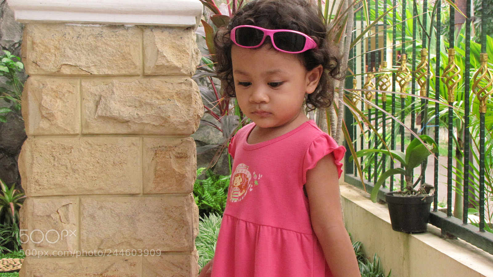 Canon PowerShot SX10 IS sample photo. Culture photography