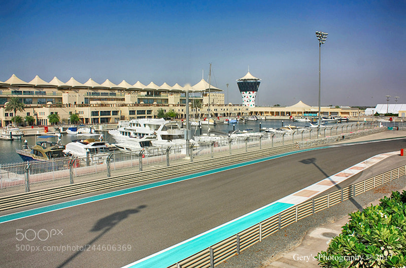 Canon EOS 450D (EOS Rebel XSi / EOS Kiss X2) sample photo. Yas marina circiut f1 photography