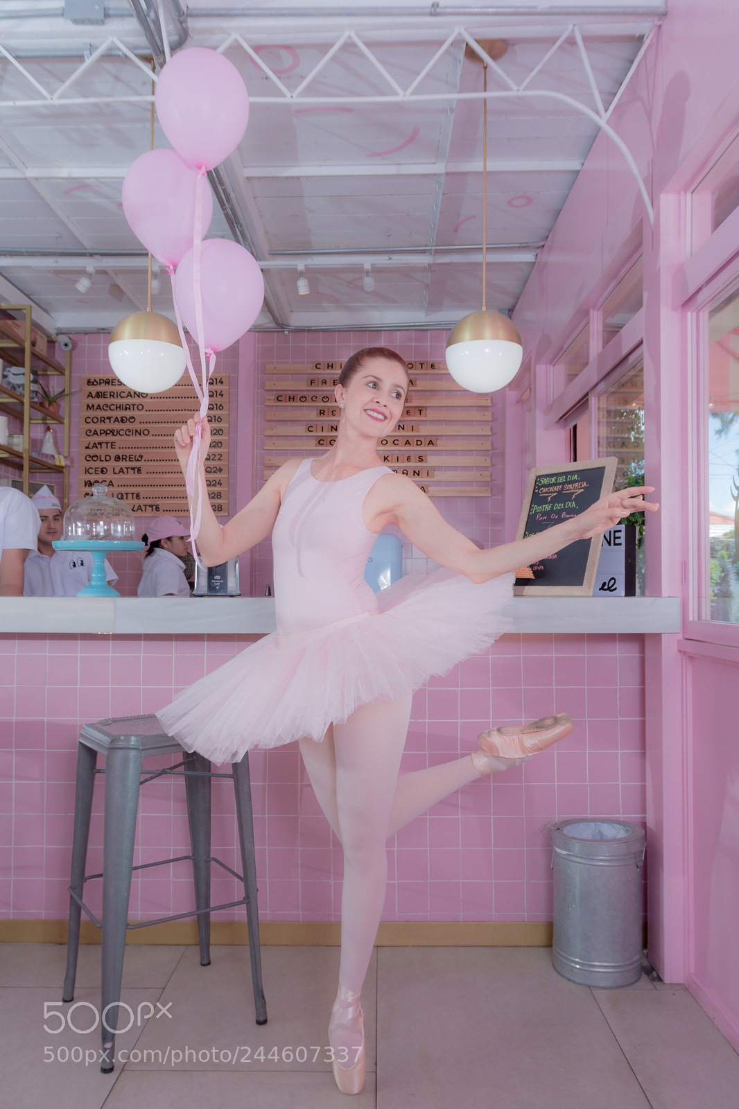 Nikon D7100 sample photo. Pink session photography
