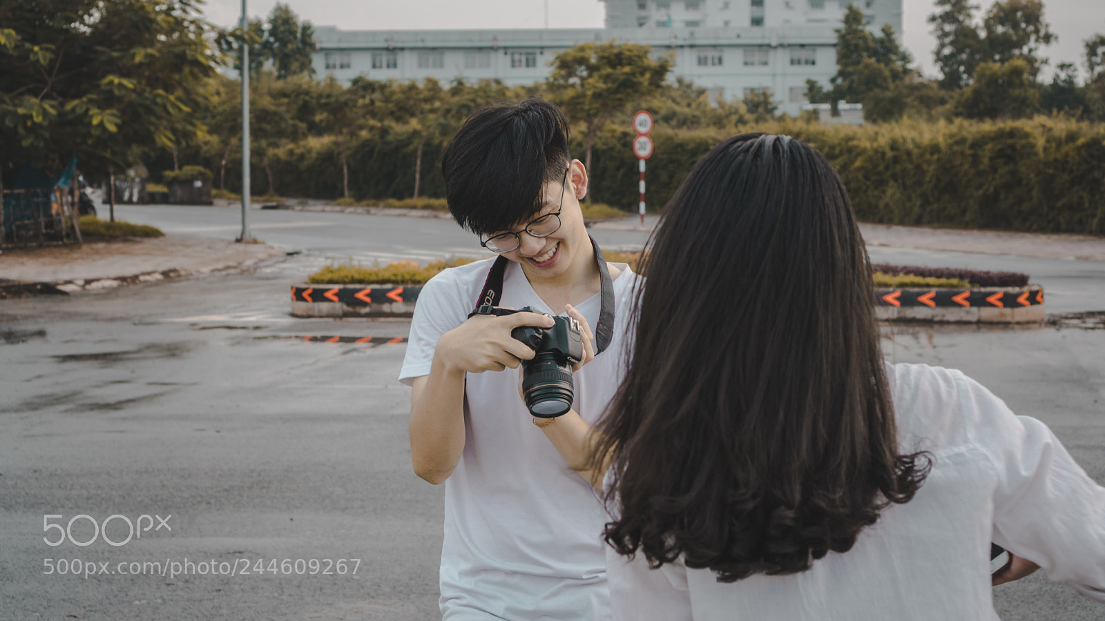 Sony a6300 sample photo. When i'm happy, i photography