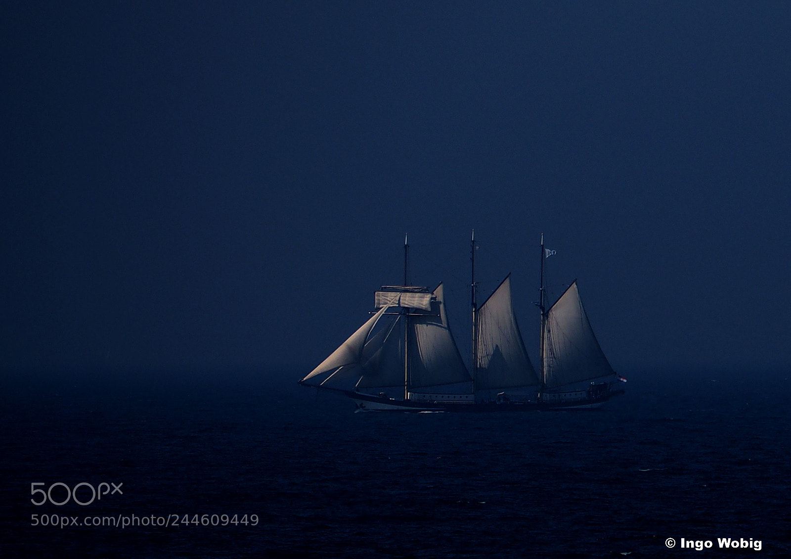 Olympus OM-D E-M10 sample photo. Sailboat at night photography