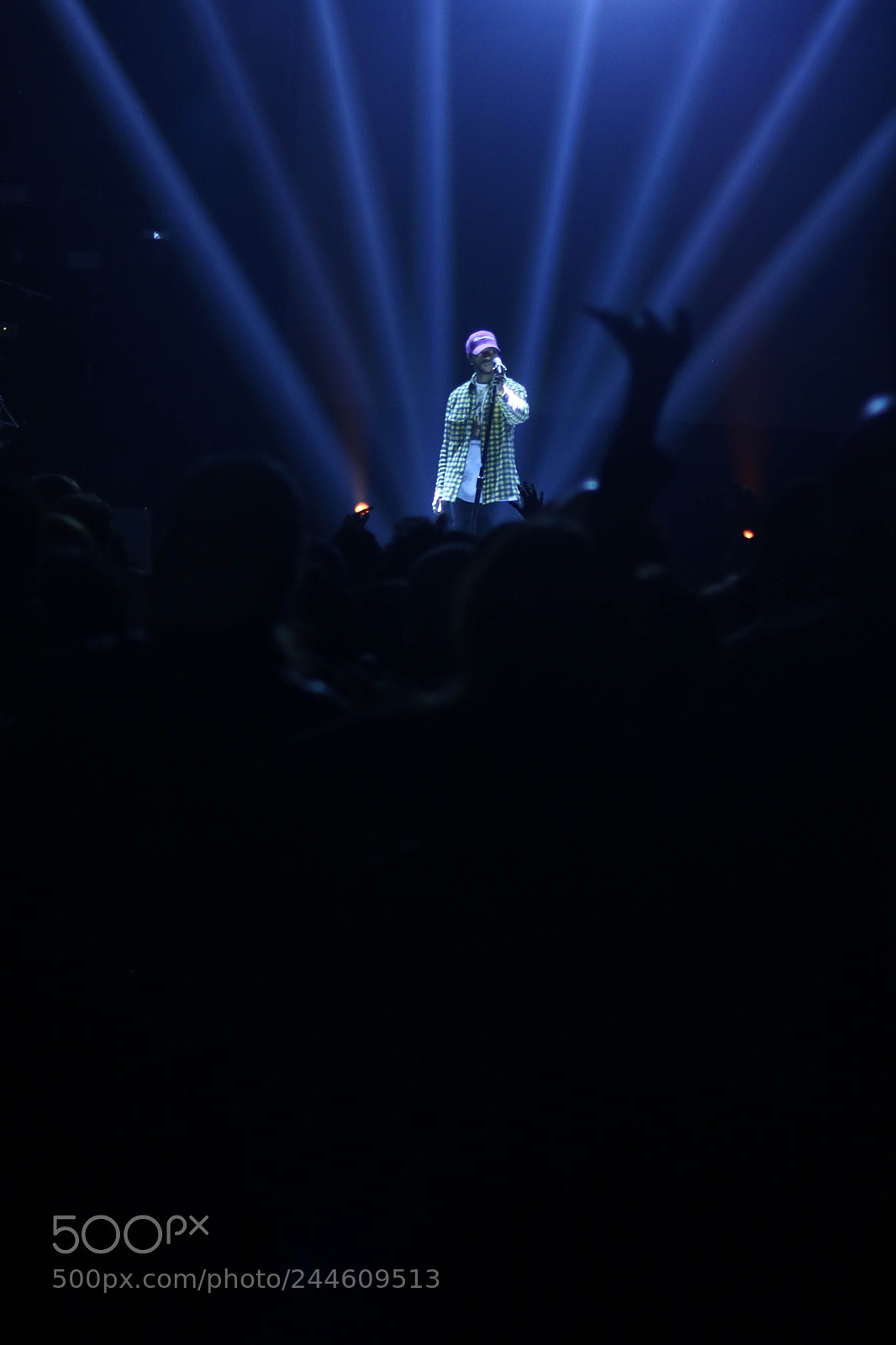 Canon EOS 750D (EOS Rebel T6i / EOS Kiss X8i) sample photo. 6lack photography