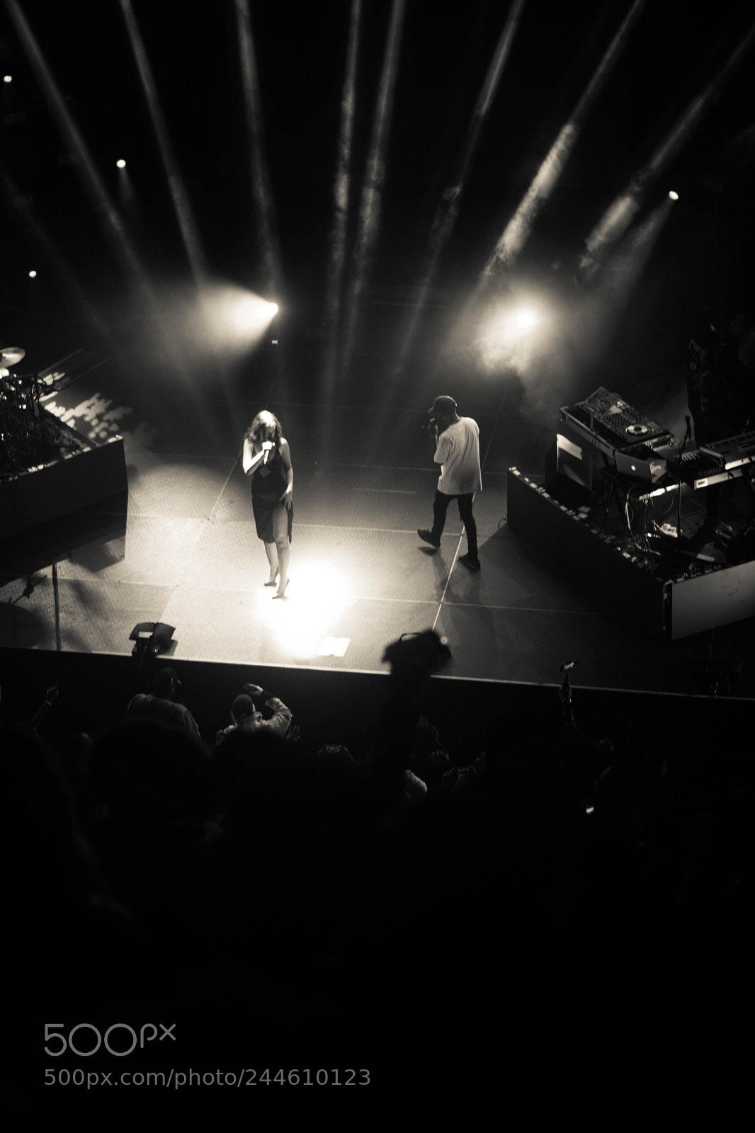 Canon EOS 750D (EOS Rebel T6i / EOS Kiss X8i) sample photo. 6lack & sabrina photography