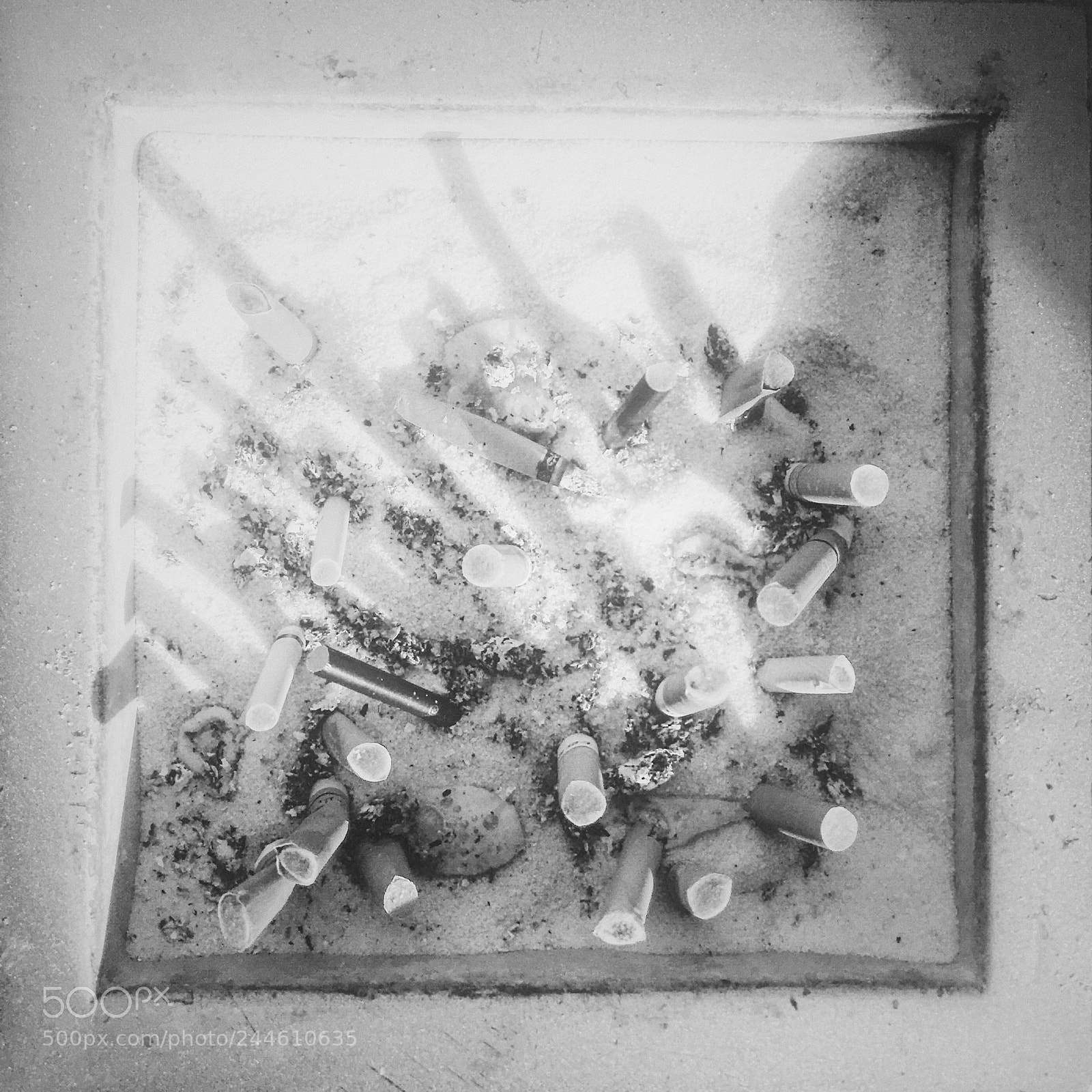 Apple iPhone SE sample photo. Tomb of cigarettes photography