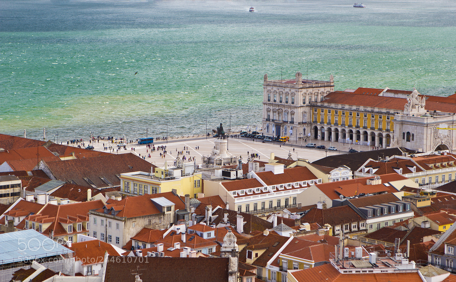 Canon EOS 60D sample photo. Comercio square - lisboa photography