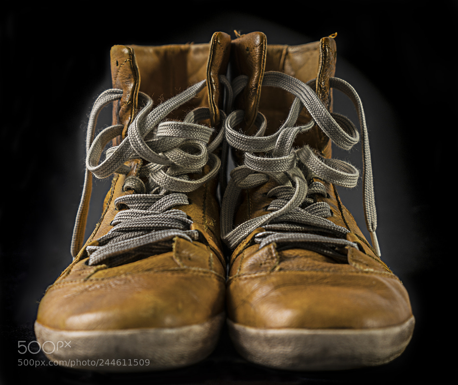 Sony a7R II sample photo. Walking habit photography
