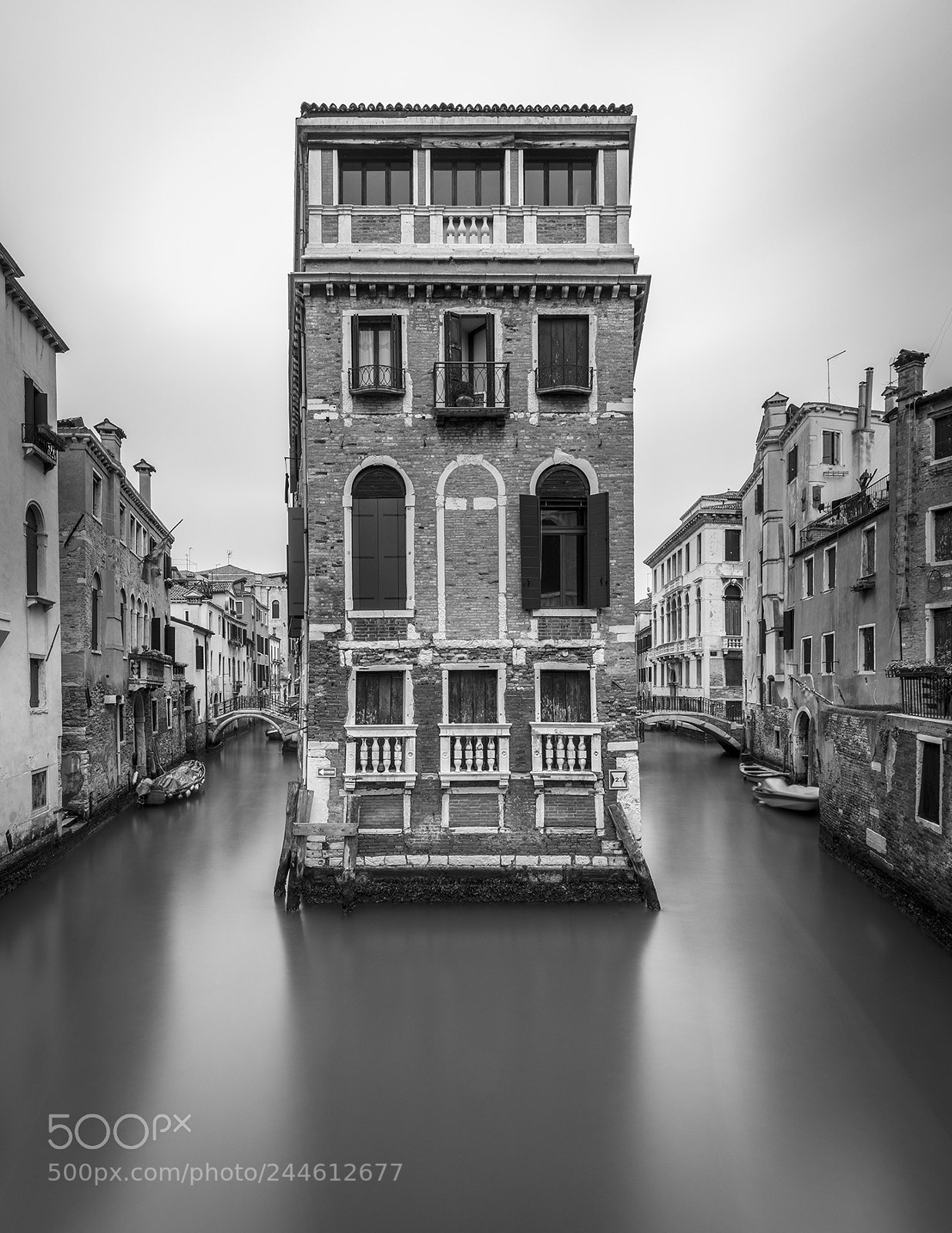 Canon EOS 5DS R sample photo. Palazzo tetta photography