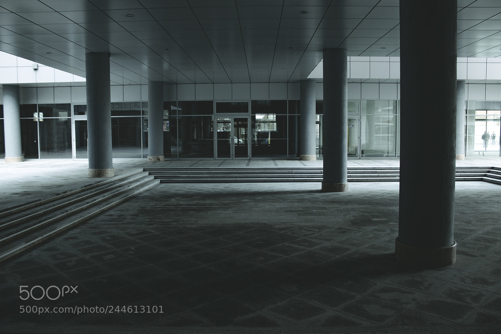 Canon EOS 1300D (EOS Rebel T6 / EOS Kiss X80) sample photo. Moody columns photography