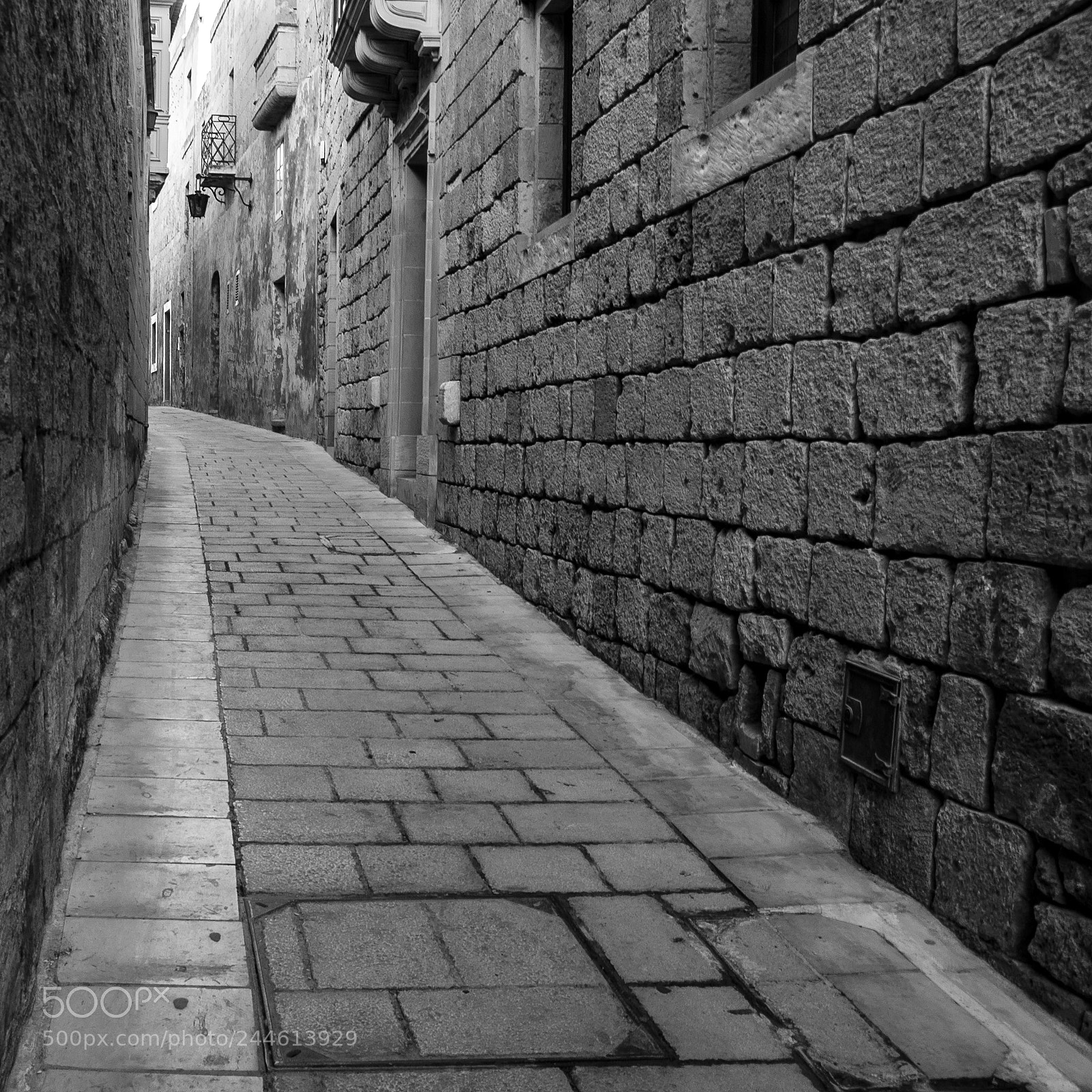 Pentax K10D sample photo. Climbing photography