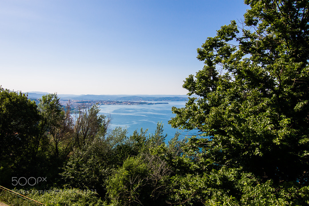 Canon EOS 1100D (EOS Rebel T3 / EOS Kiss X50) sample photo. Trieste with different perspective photography