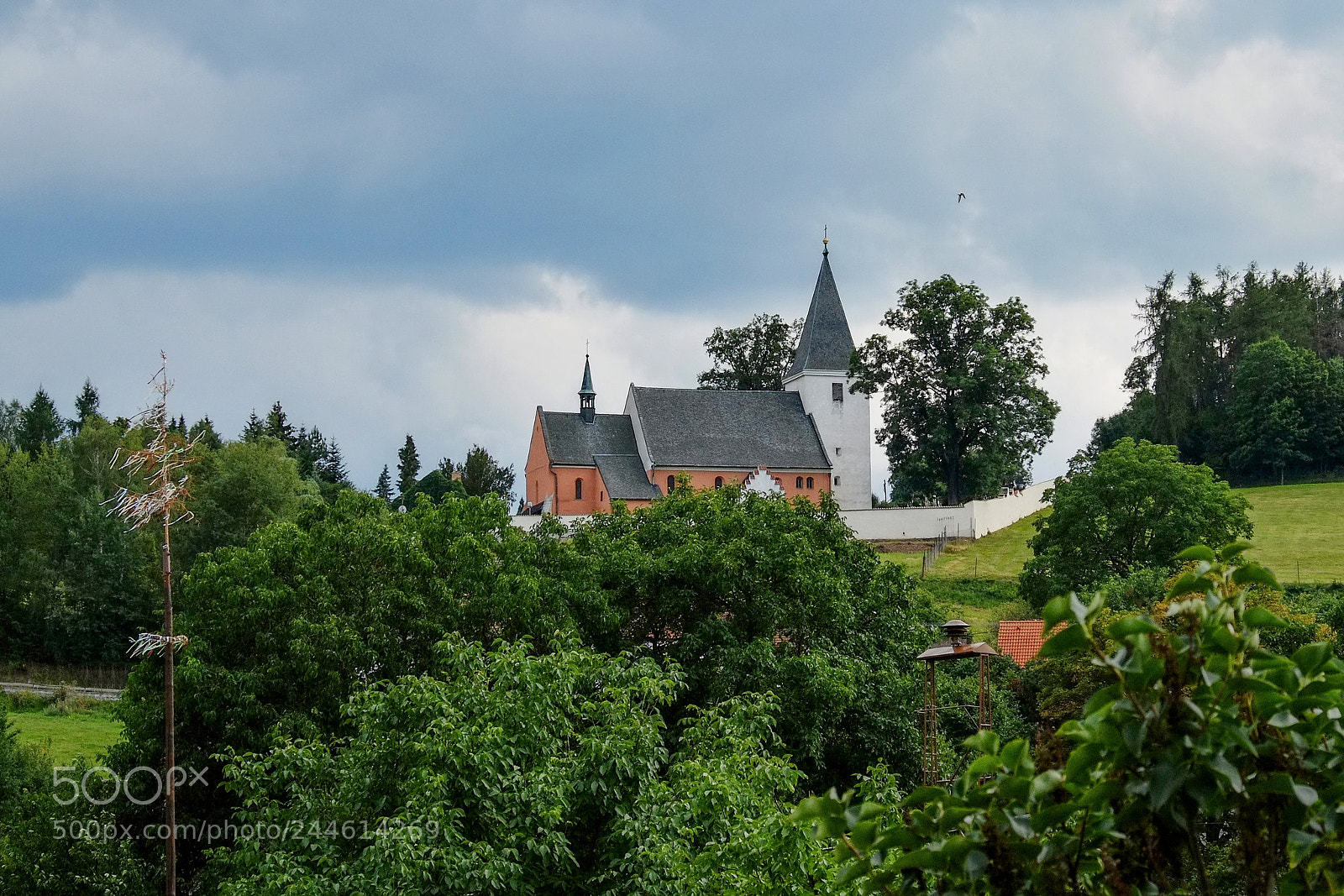 Fujifilm X-E1 sample photo. The church photography