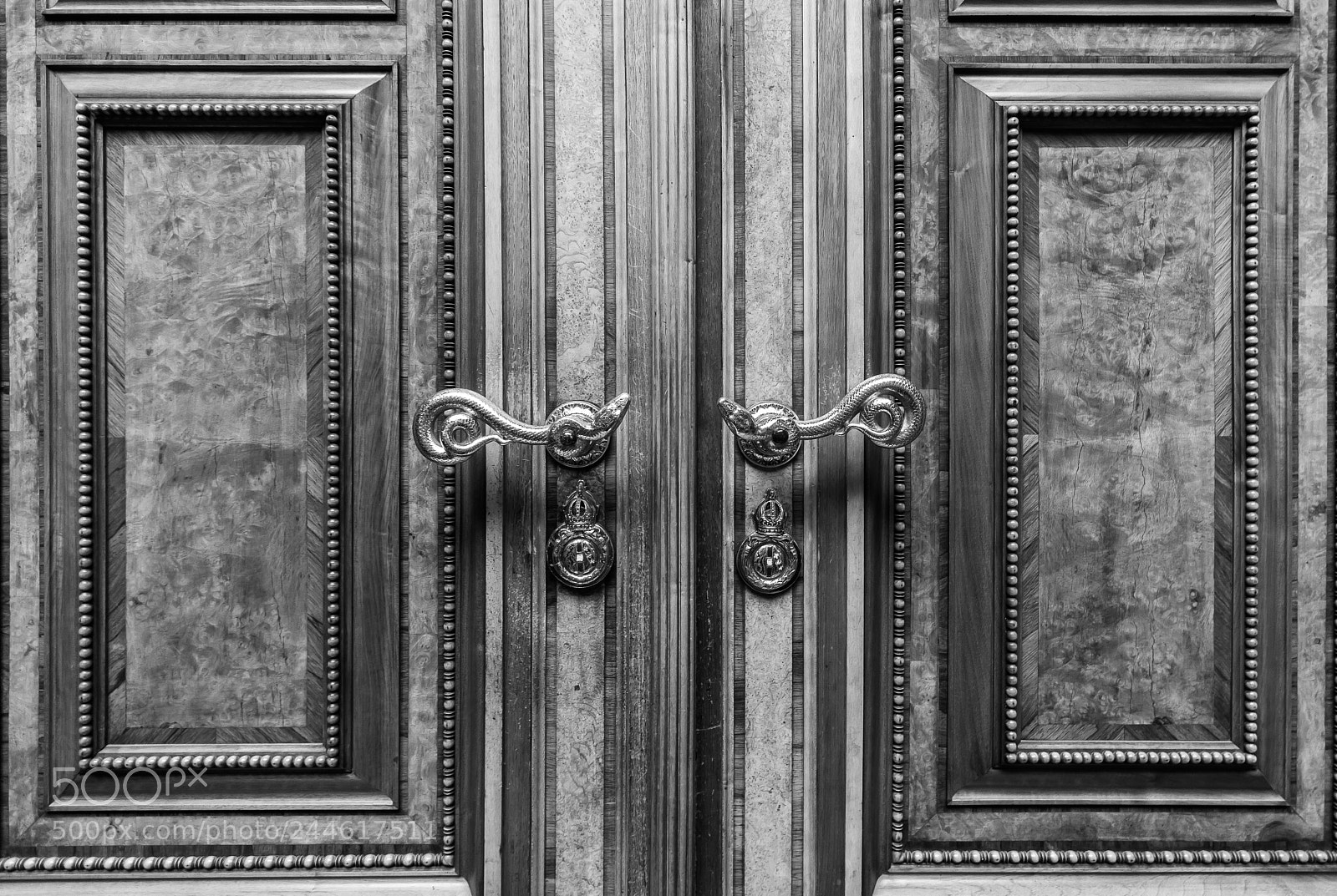 Sony a6300 sample photo. Doors photography