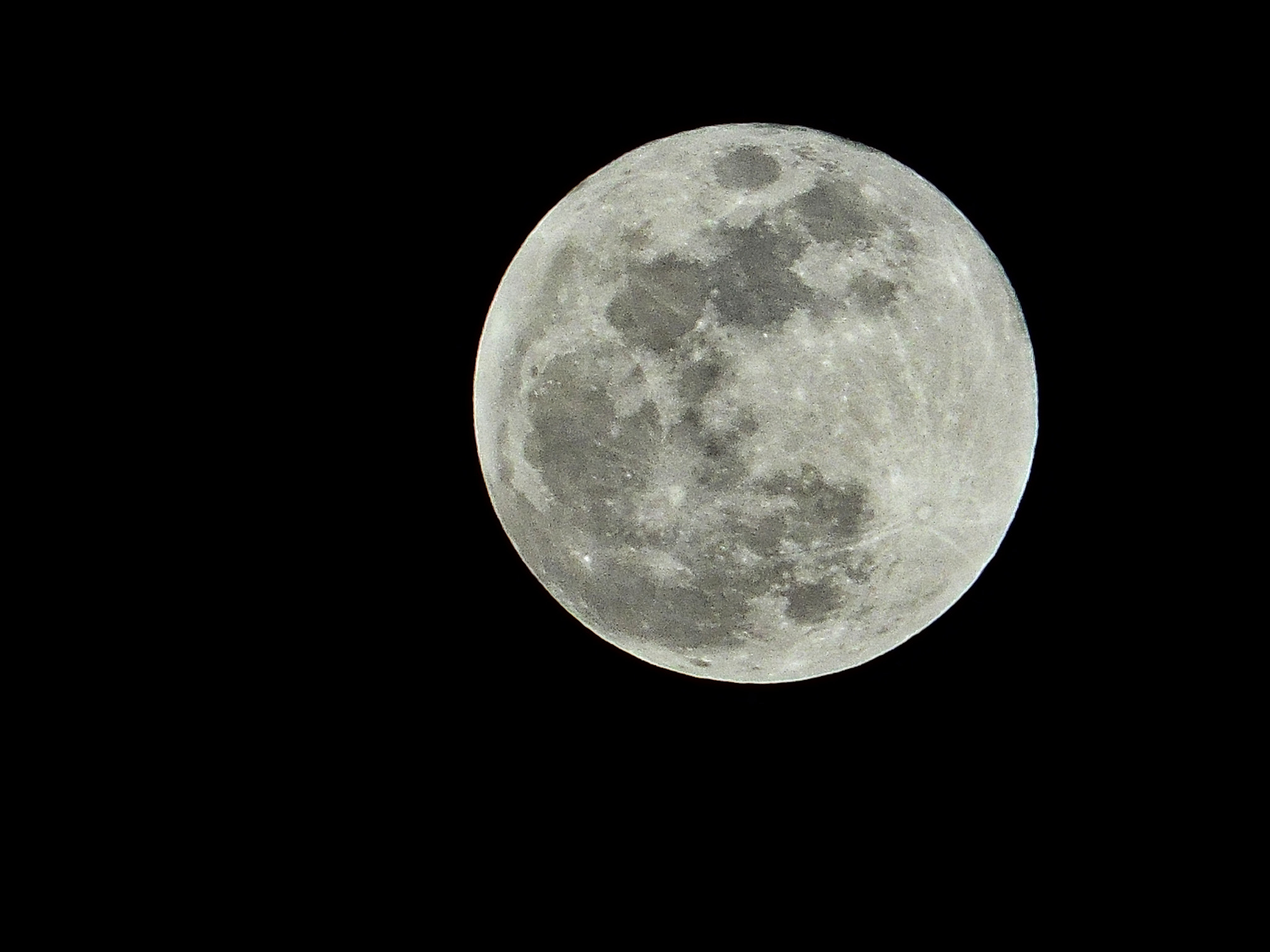 Samsung WB100/  WB101 sample photo. Moon photography