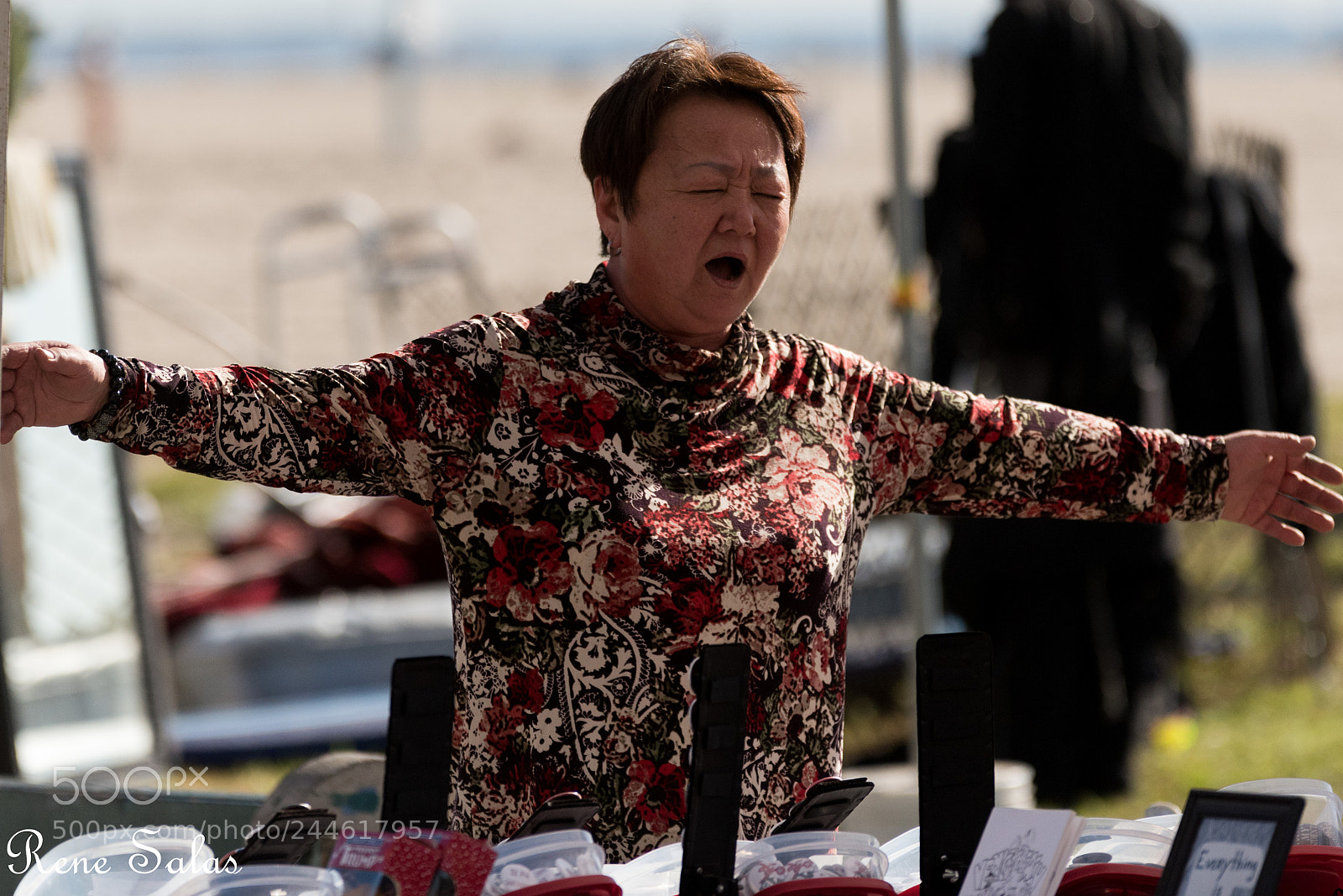 Nikon D810 sample photo. Venicebeach-random performer photography