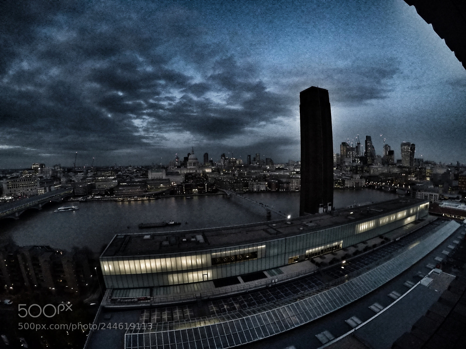 GoPro Hero5 Black sample photo. London at night! photography