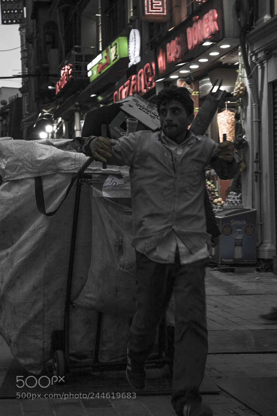 Nikon D70s sample photo. "scavenger of human sorrow" photography