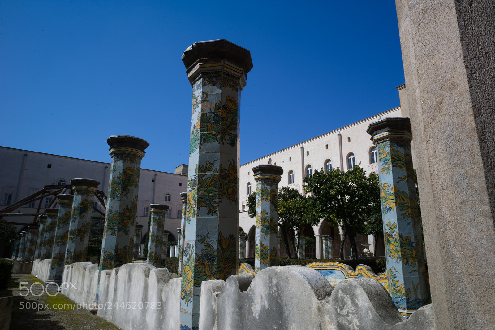 Leica M9 sample photo. Cloister st. chiara photography