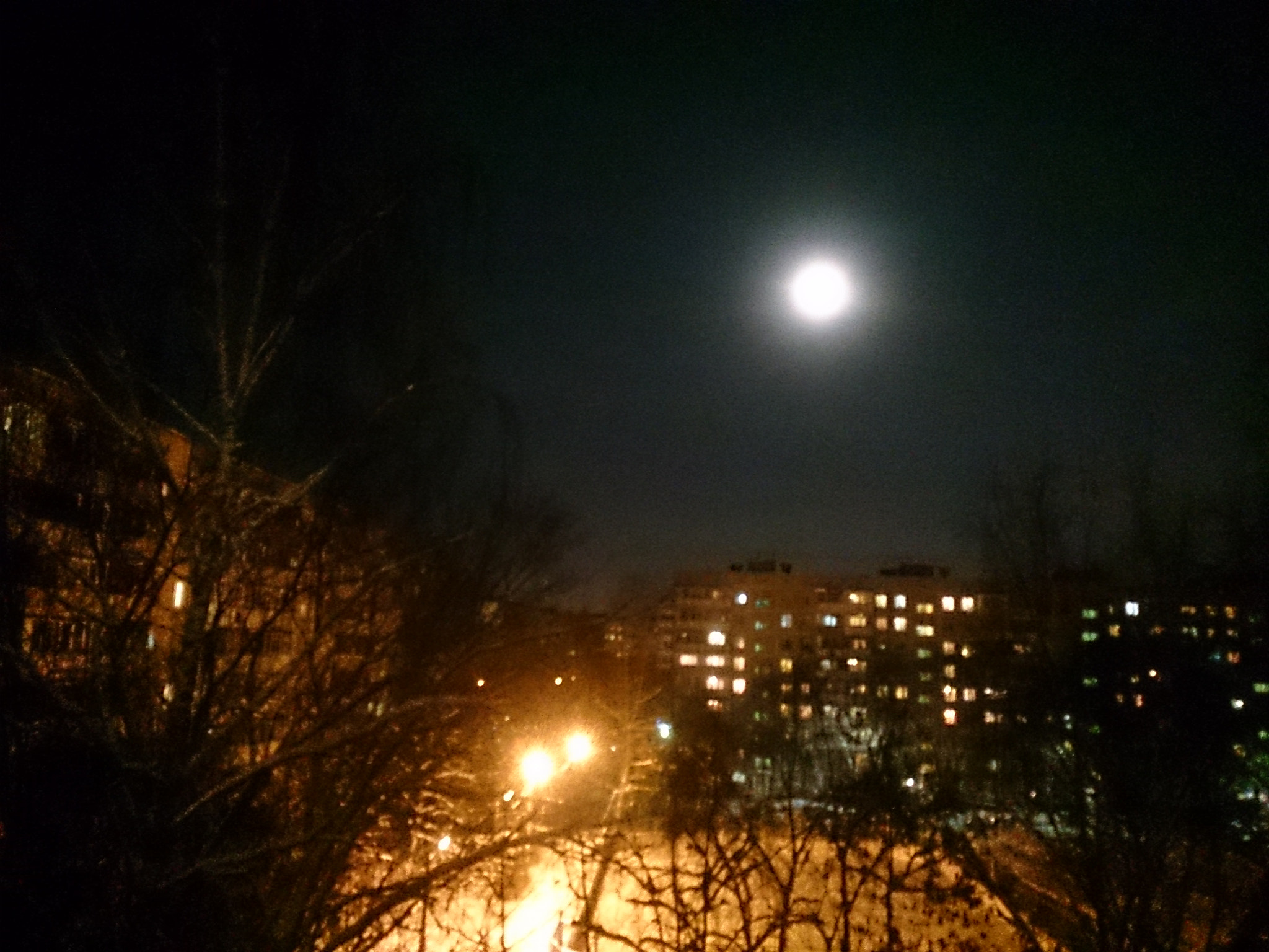 Sony Xperia ZR sample photo. Луна photography