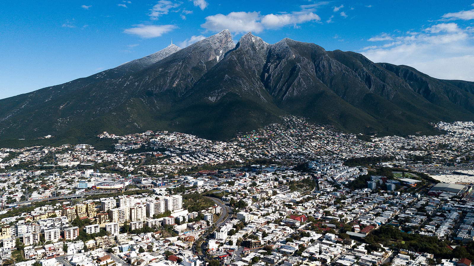 DJI FC220 sample photo. Cerro de la silla photography