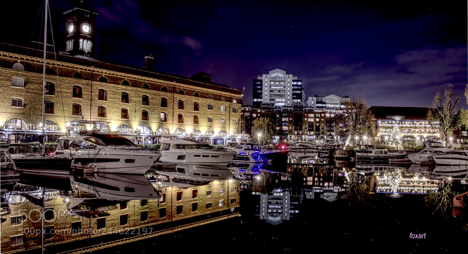 Fujifilm X-T2 sample photo. St katherines dock photography