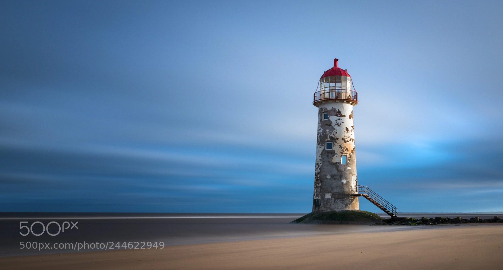Nikon D800 sample photo. Talacre lighthouse iii photography