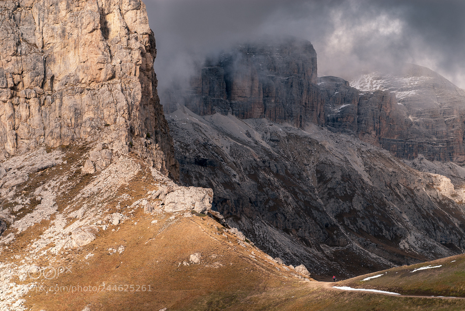 Nikon D200 sample photo. Big and small photography