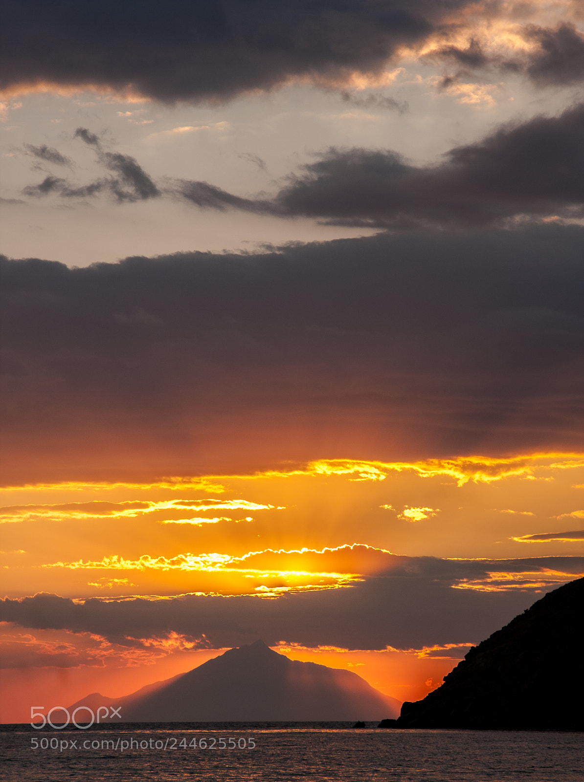 Canon EOS 40D sample photo. Sunset clouds mount athos photography