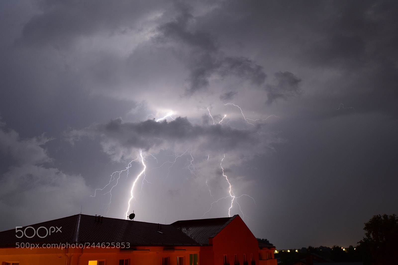 Nikon D3200 sample photo. Double strike 2 photography