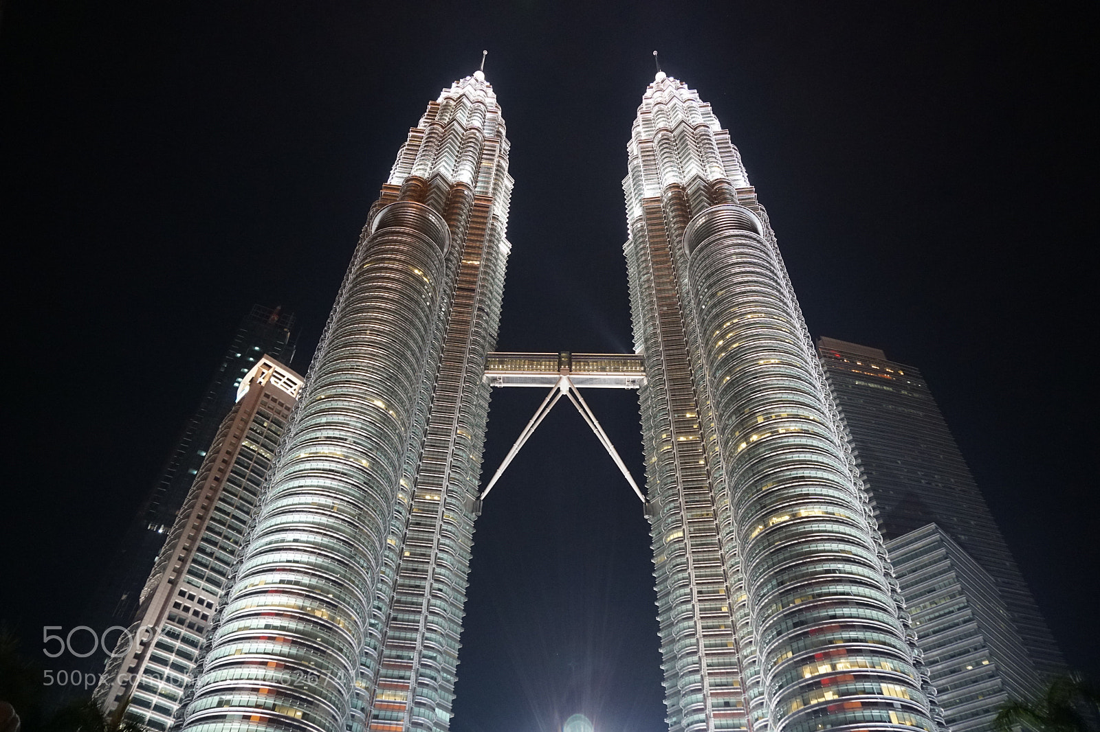 Sony a6300 sample photo. Petronas twin towers photography