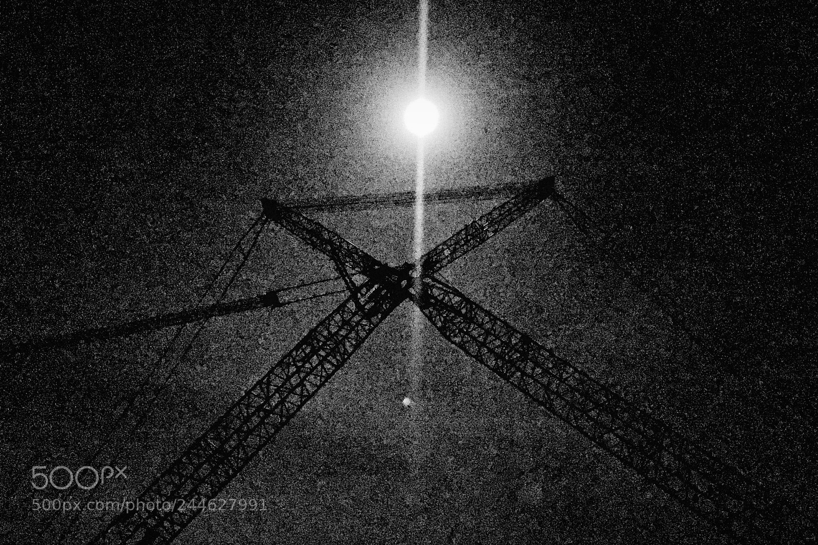 Apple iPhone 6s Plus sample photo. Machines under the moon photography
