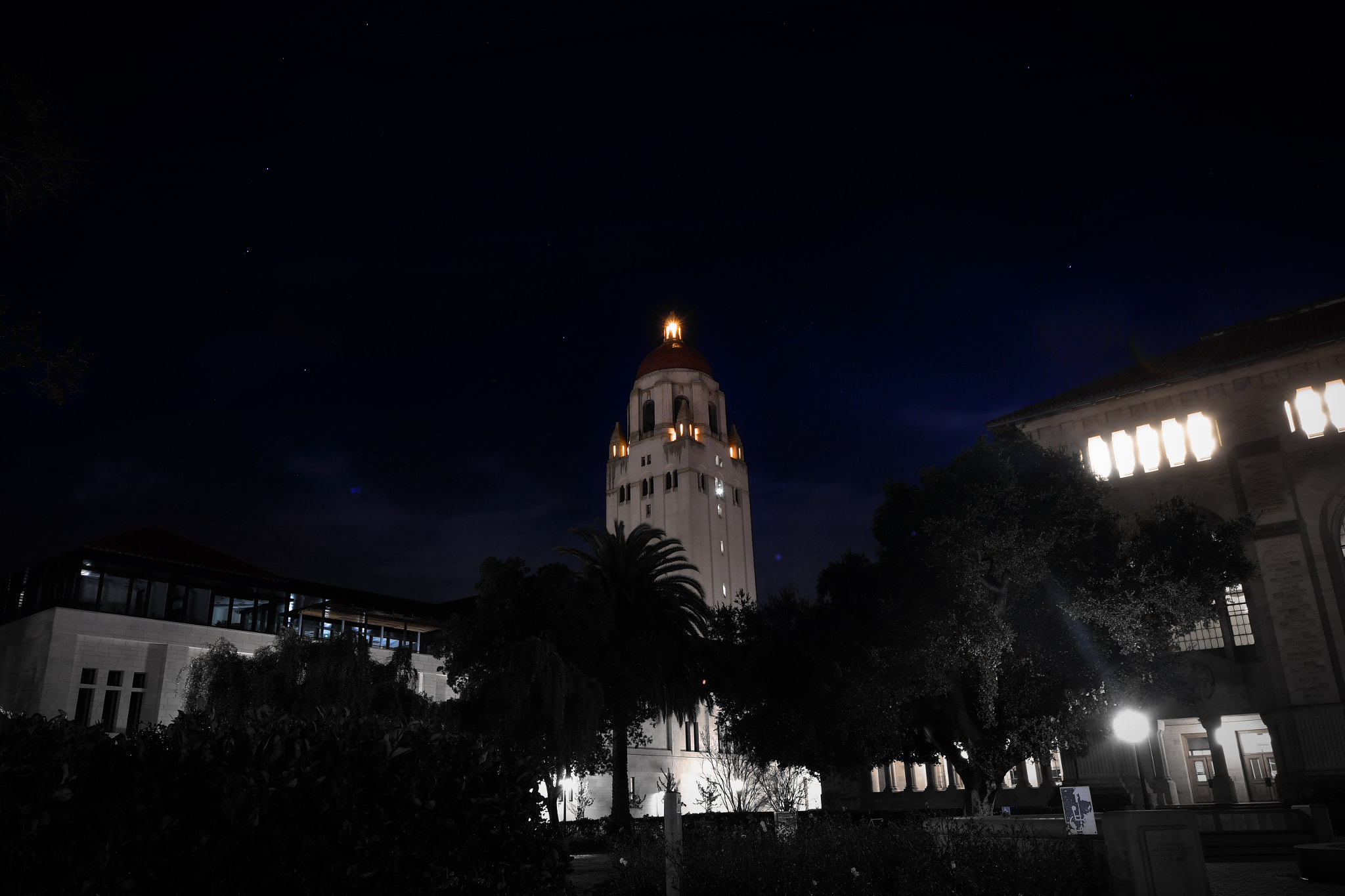 Sigma 8-16mm F4.5-5.6 DC HSM sample photo. Rainy night at stanford photography