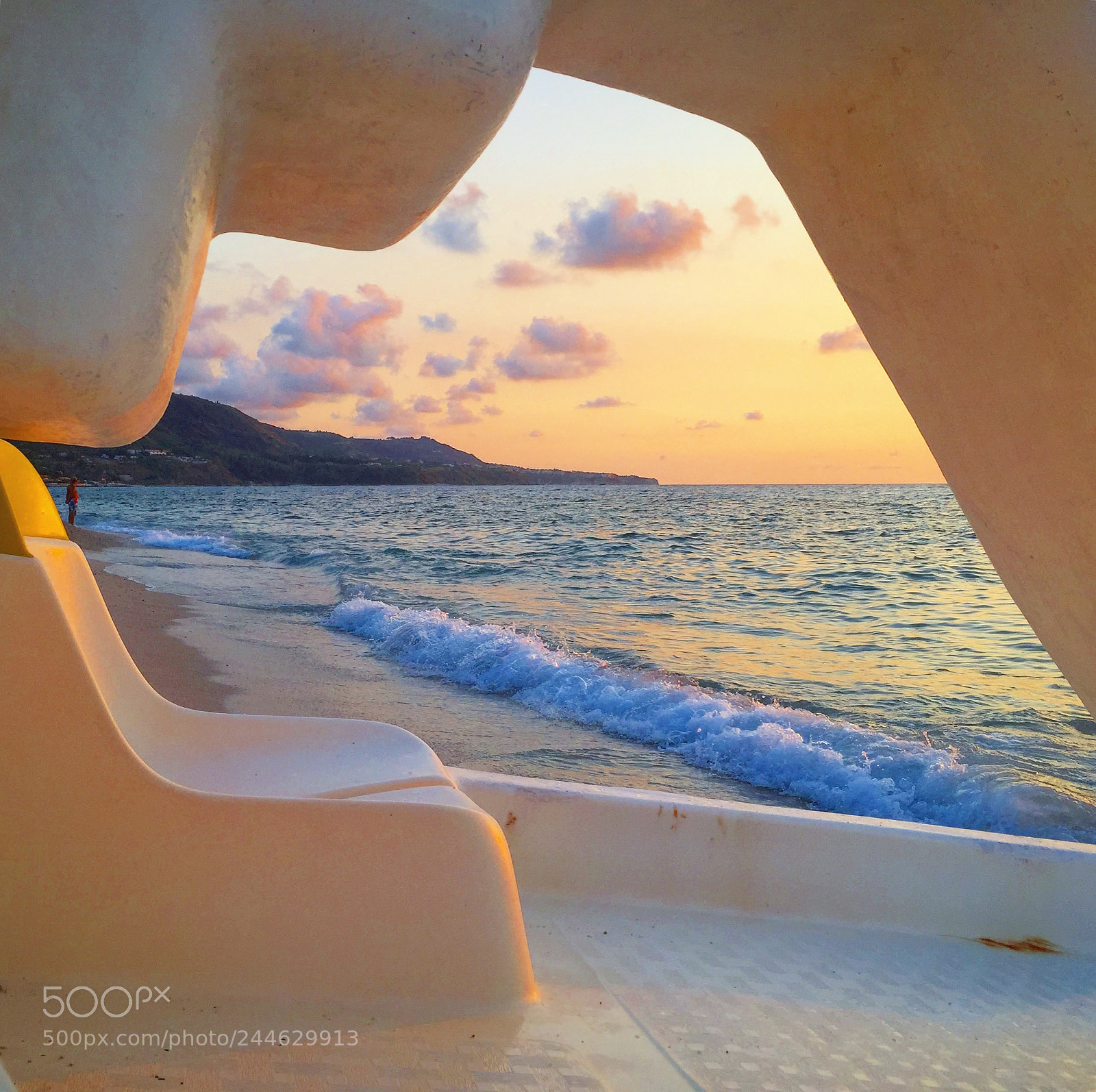 Apple iPhone 6 sample photo. Sunset through. tropea photography