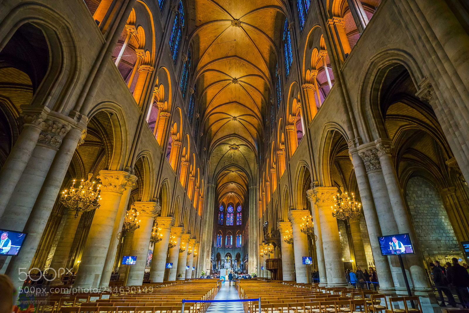 Sony a7 II sample photo. Notre dame cathedral photography