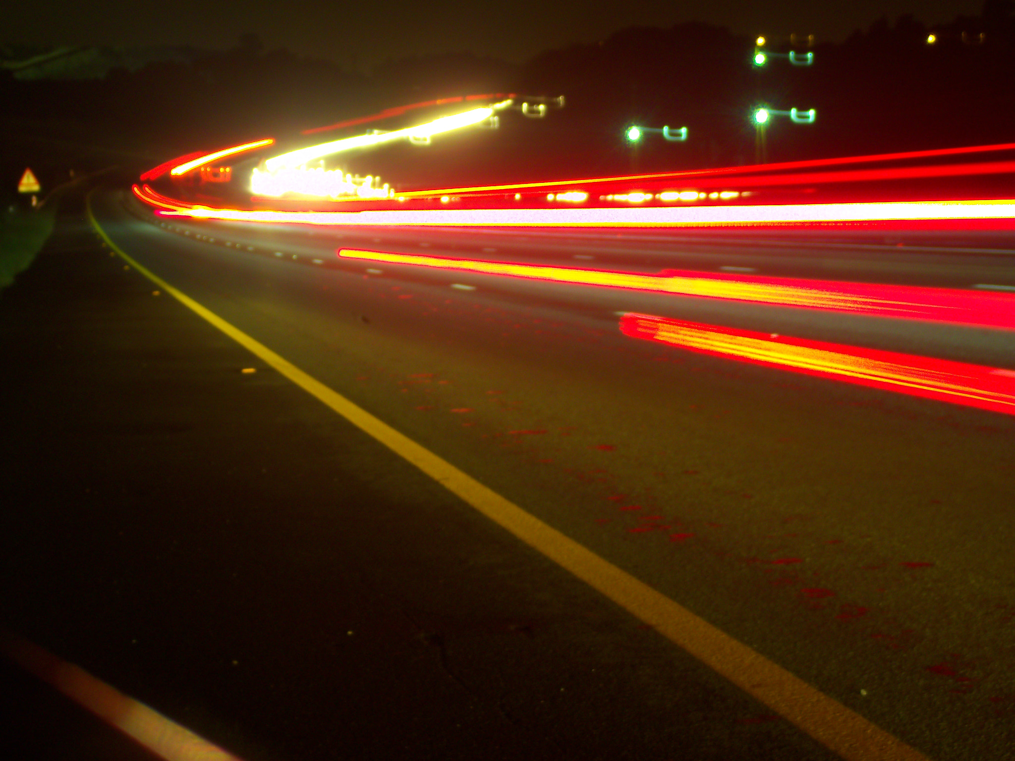 Kodak EASYSHARE C142 DIGITAL CAMERA sample photo. Light trails photography