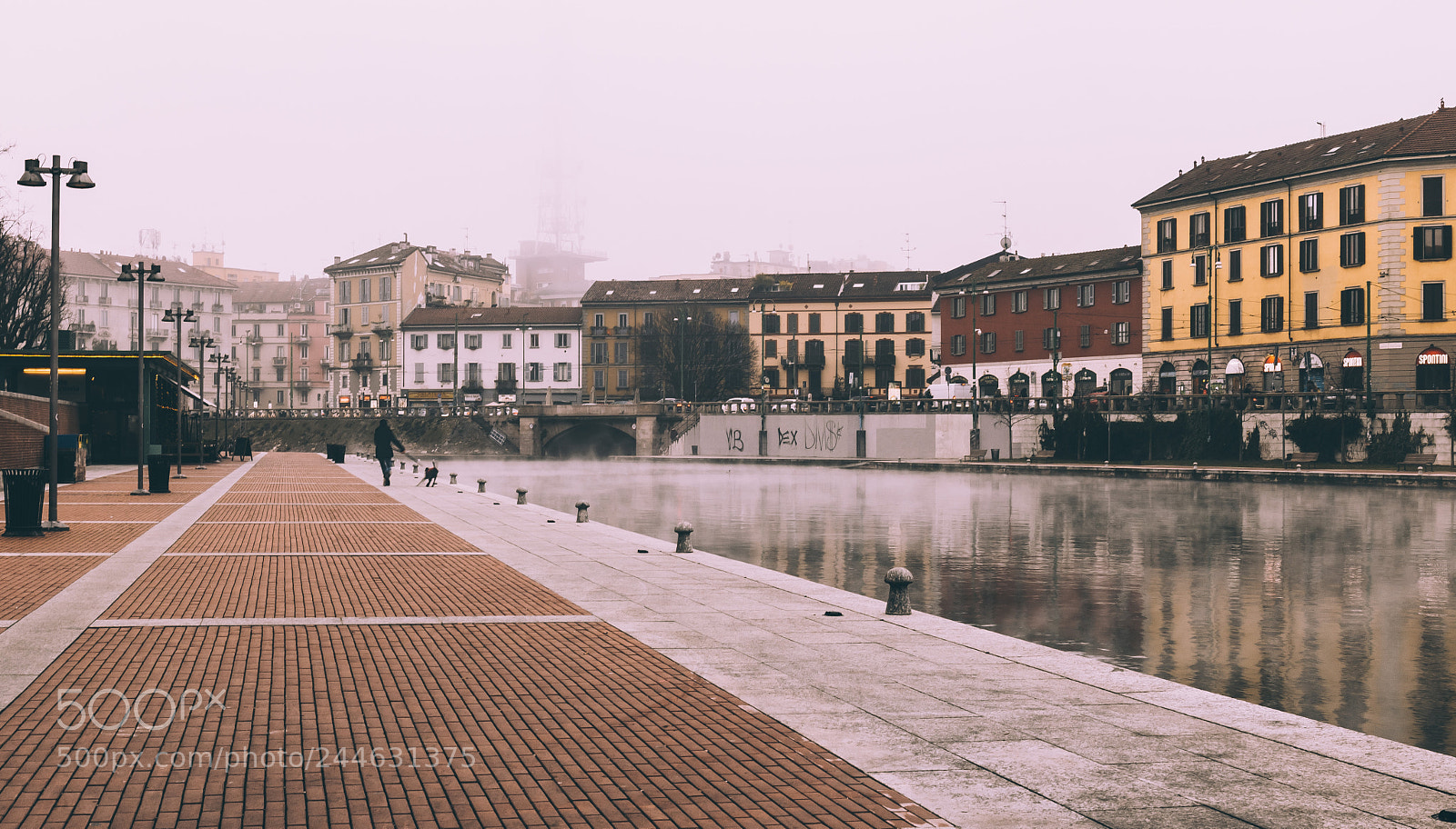 Canon EOS 760D (EOS Rebel T6s / EOS 8000D) sample photo. Darsena photography