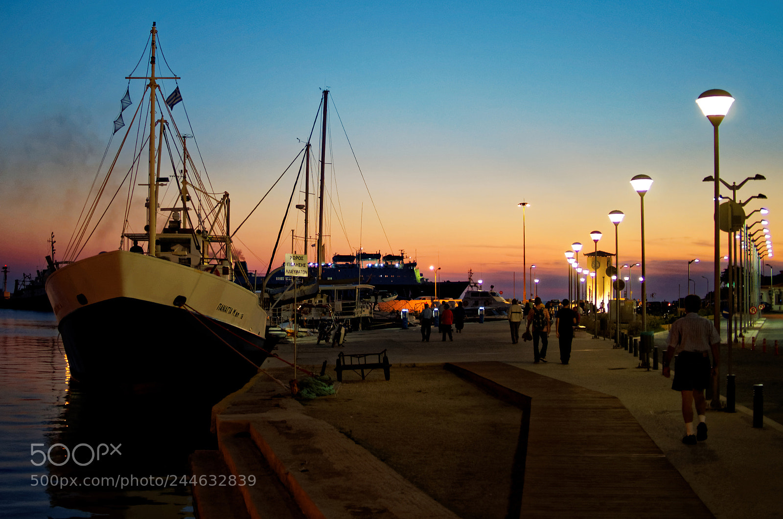 Olympus OM-D E-M5 sample photo. Myrina harbour at dusk photography